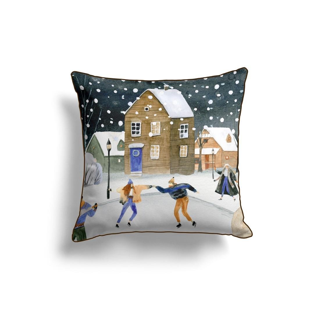 Winter Village Cushion Cover – 43x43 cm | Cozy Snowy Night Design