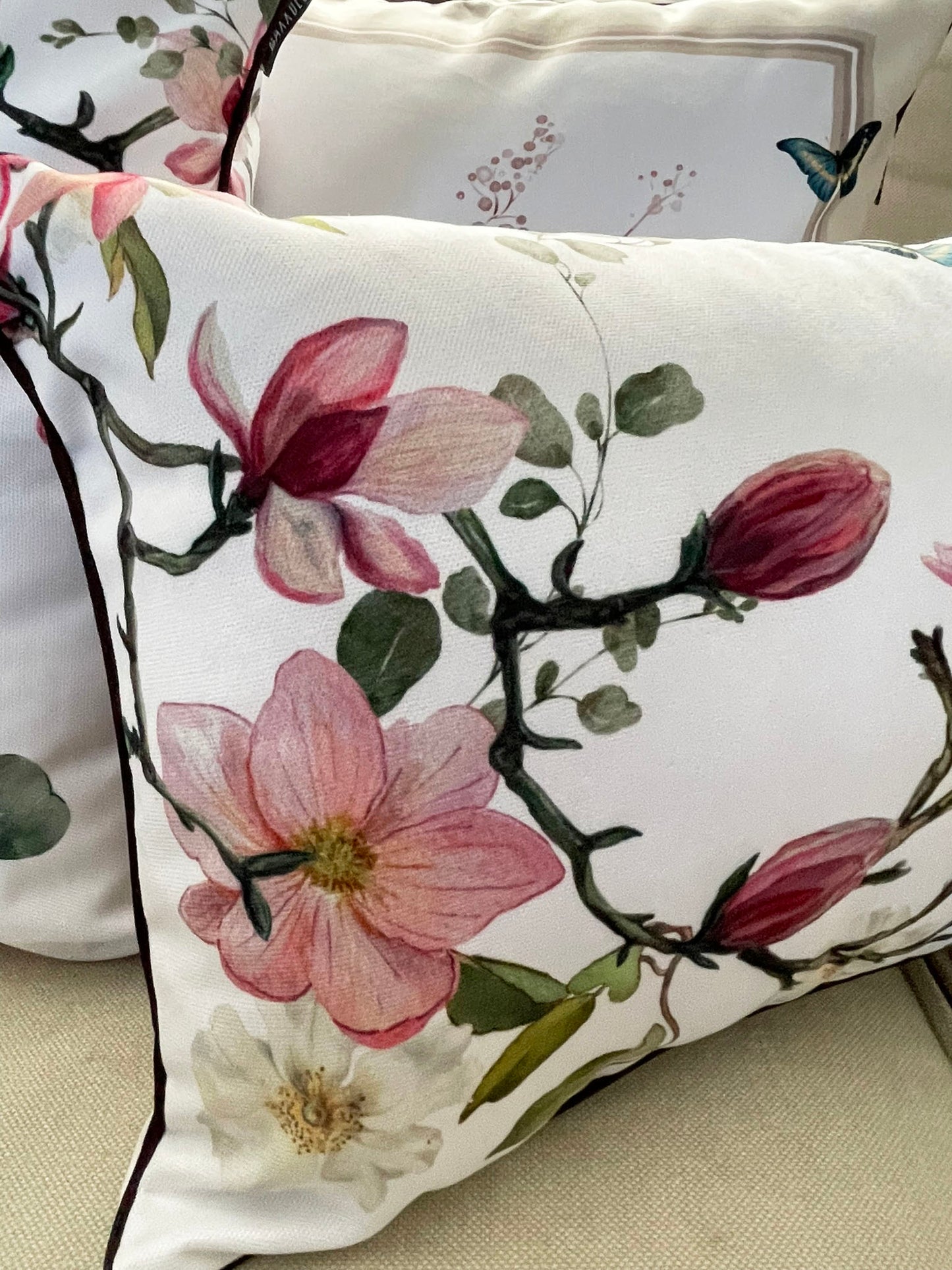 Floral Bird & Magnolia Pillow Covers Set, Indoor-Outdoor Elegant Piping Cushion Covers