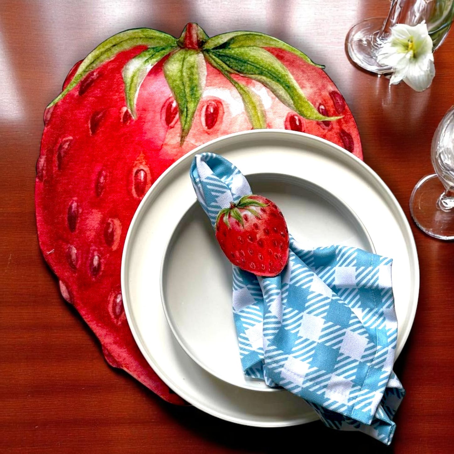 Set of 4 Strawberry Placemat with Napkin& Napkin Ring| Fruit Table Decor Set| Summer Picnic Tableware | 3D-look print on high quality fabric